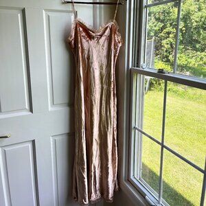 Velvet Doen Maxi Dress